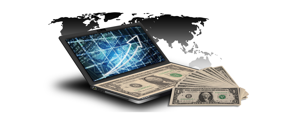 Dólares sobre una laptop, como marca de agua un mapa del mundo.