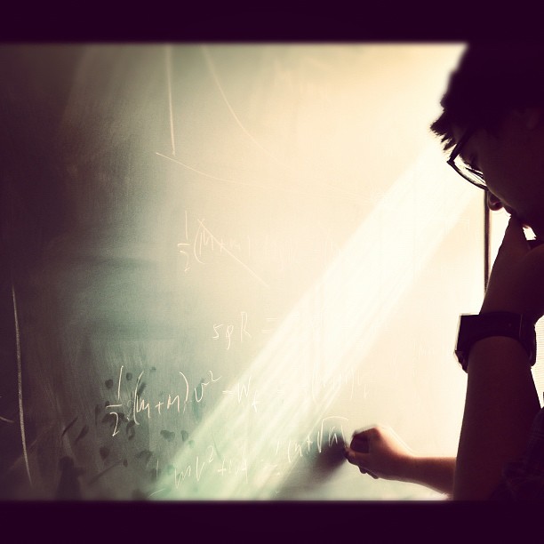 Cálculos en un pizarrón