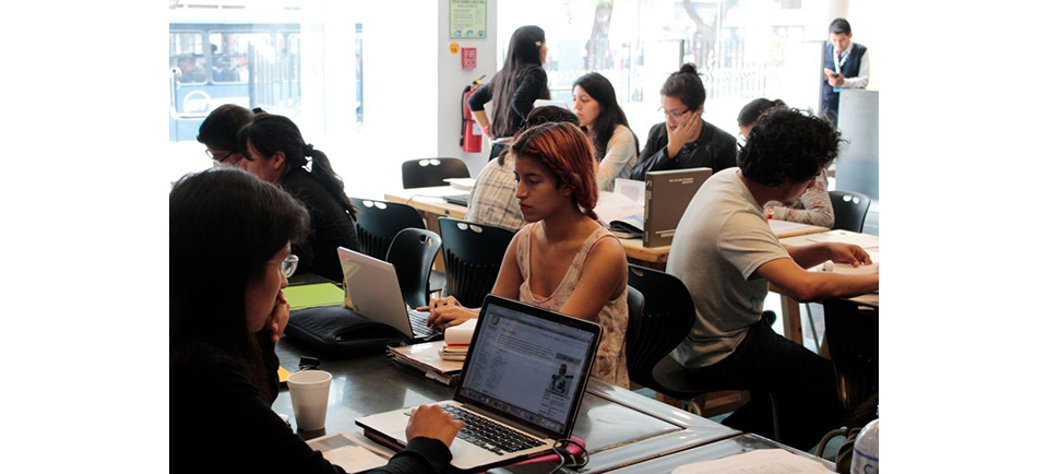 Mujeres mexicanas trabajando