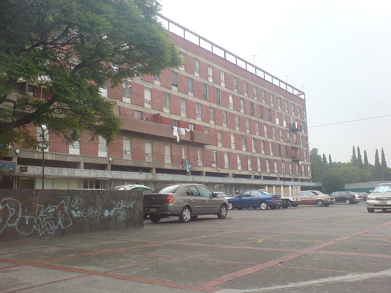 Fotografía de edificio en la Unidad Habitacional Santa Fe