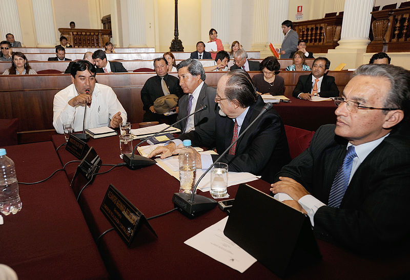 Fotografía de reunión de la Comisión de Fiscalización y Contraloría.