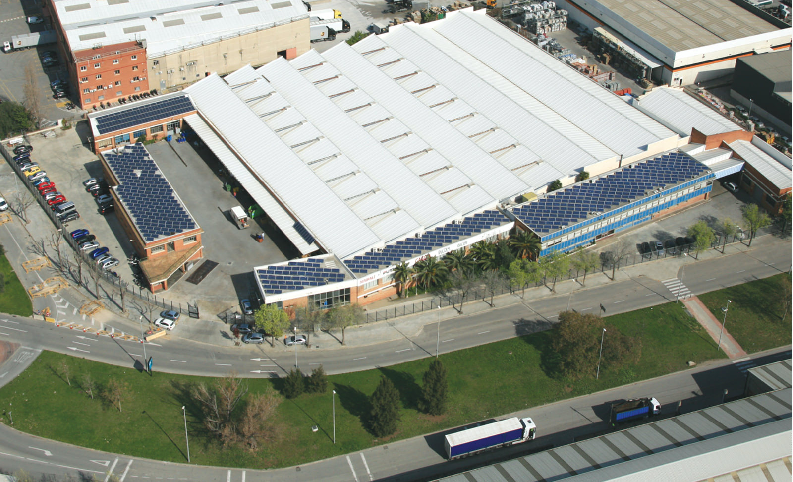 vista aérea de planta de fabricación de máquinas de café.