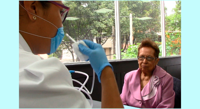 Nurse explaining a nasal wash