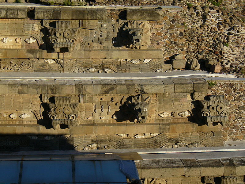 Templo de Quetzalcóatl.
