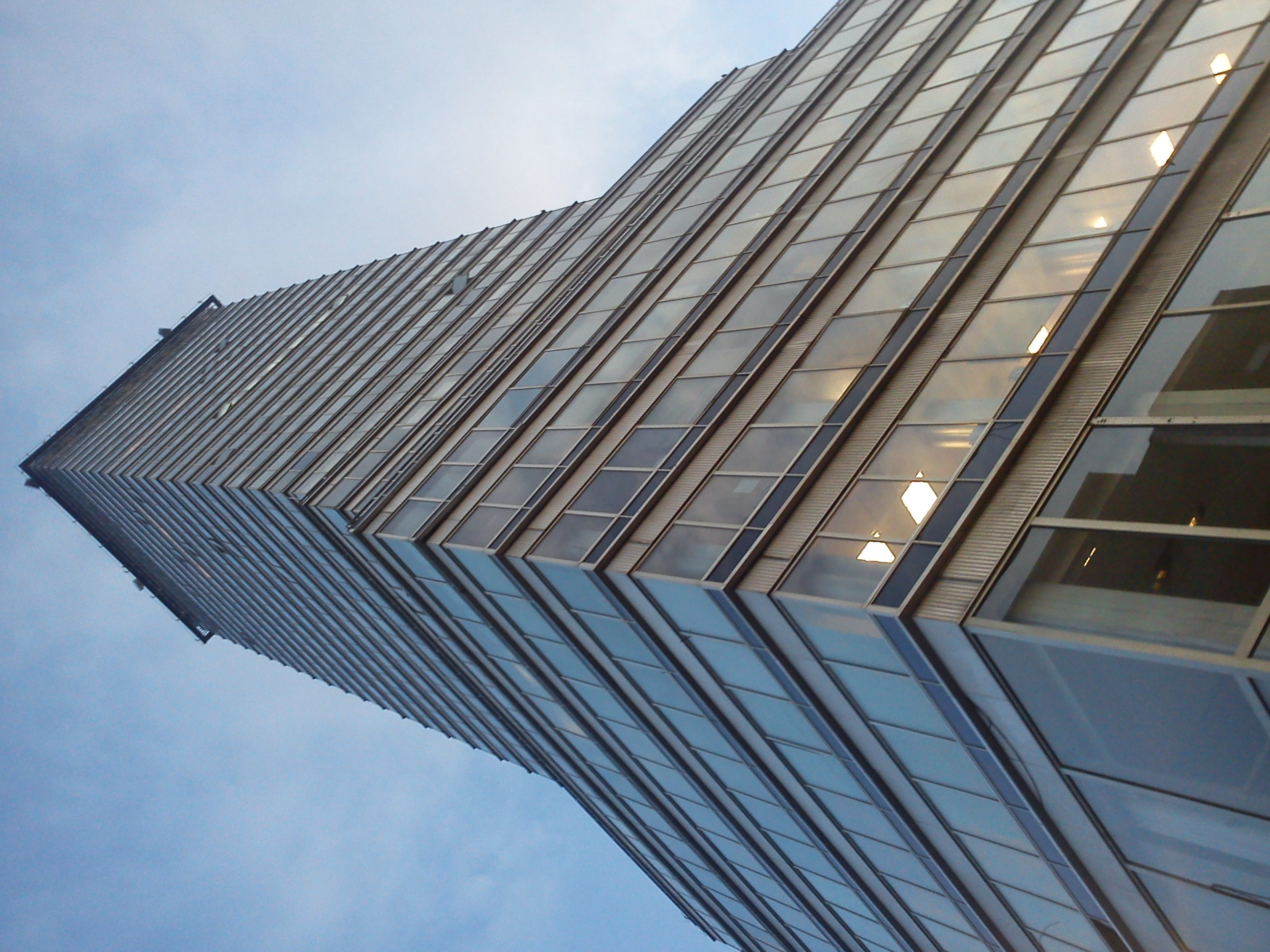 Fotografía en que se aprecia la Torre Latinoamericana