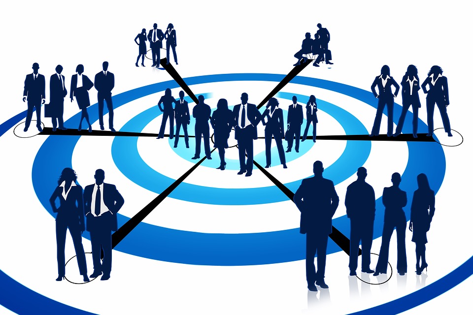 Diferentes grupos de personas